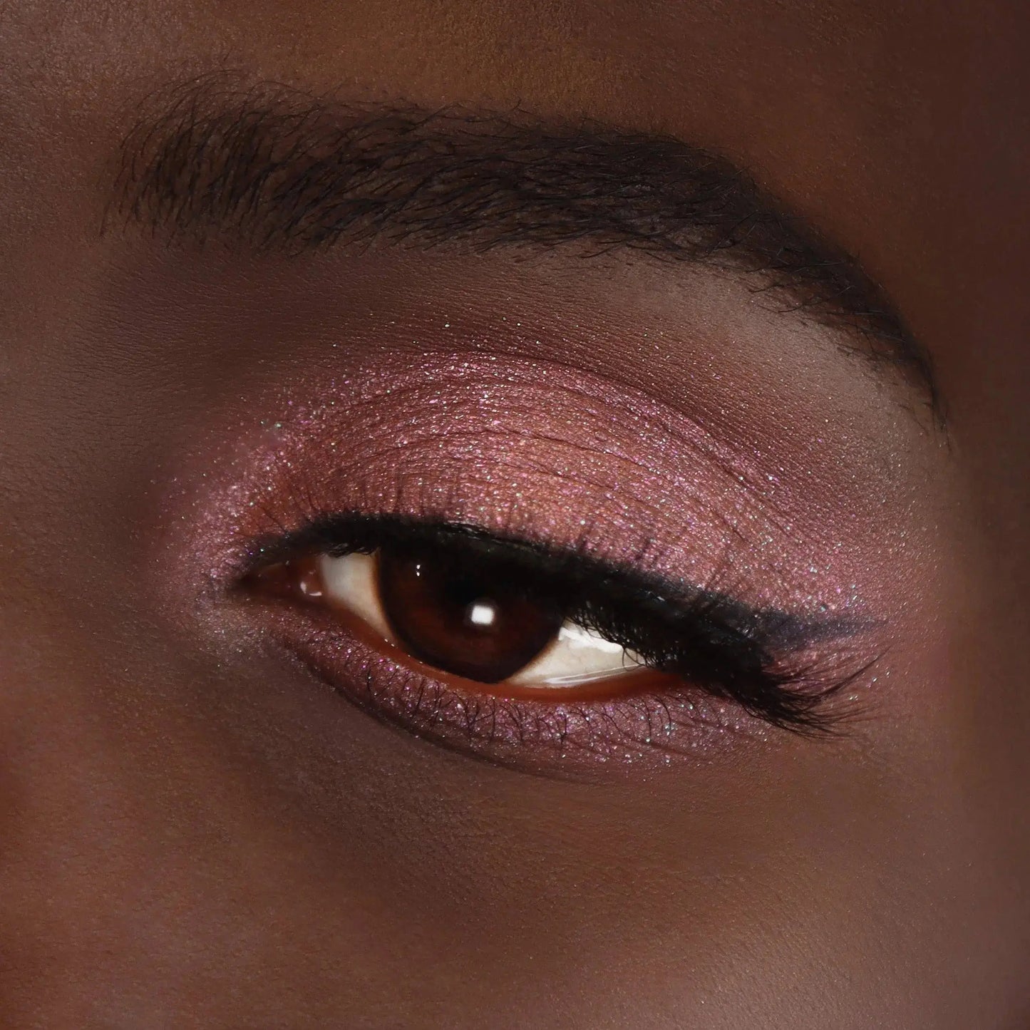 Get vibrant, long-lasting shimmer with Moira Chroma Light Shadow’s bold metallic finish and smooth, blendable texture. Packed with micro-fine glitter, it's cruelty-free, vegan, and free of harsh chemicals_NextGen Glam