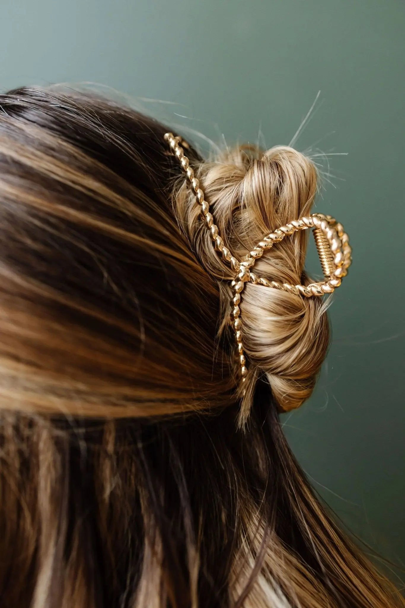 Twisted Gold Claw Clip - NextGen Glam
