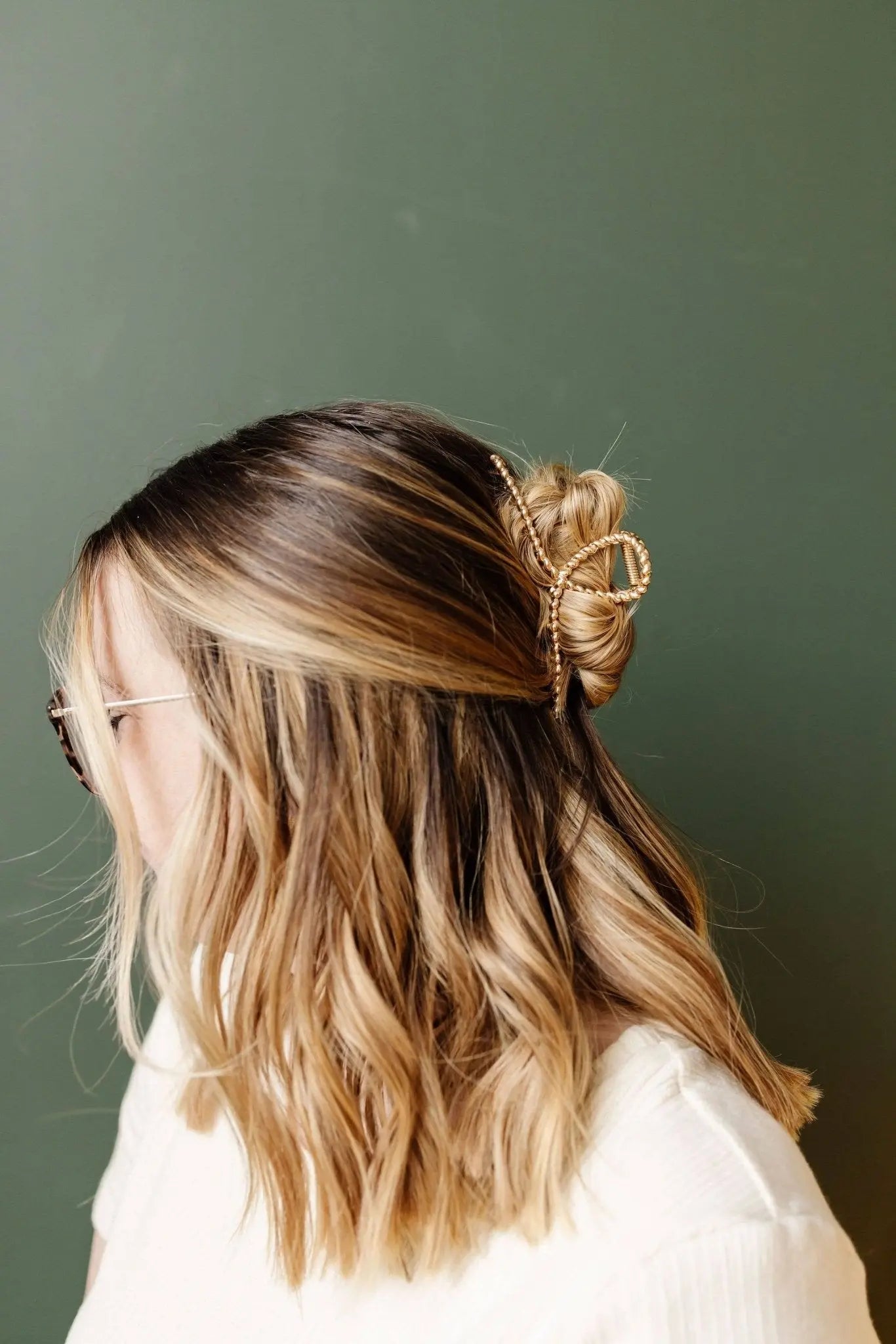 Twisted Gold Claw Clip - NextGen Glam