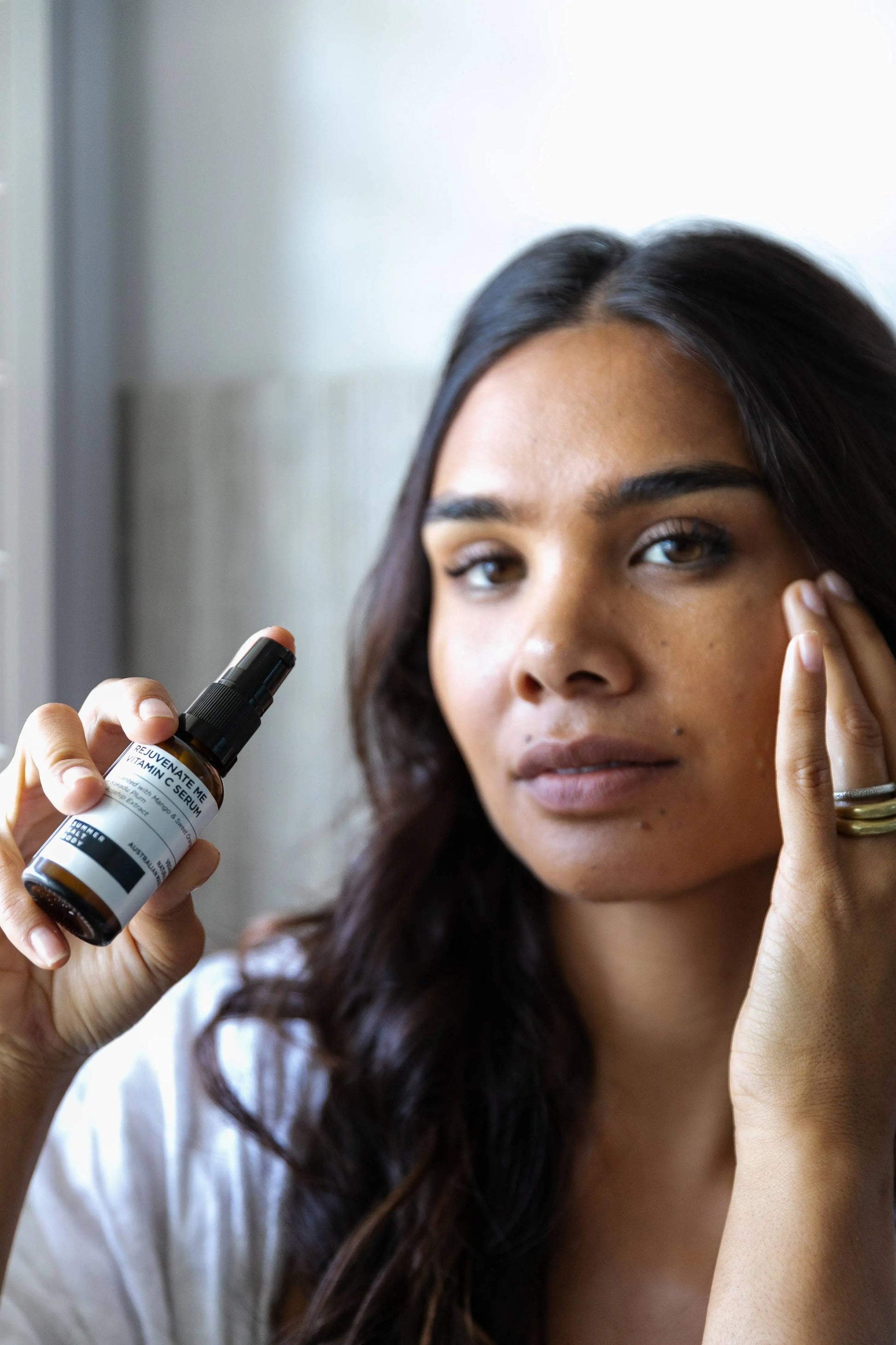Vitamin C Serum - Suitable for sensitive skin.